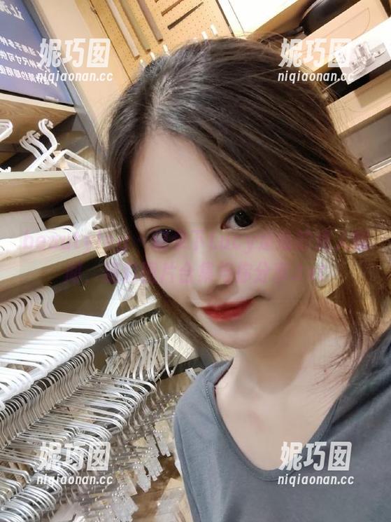 beautyleg - 记录下Lucy运动的迷人瞬间，精彩图片合集与你分享.txt