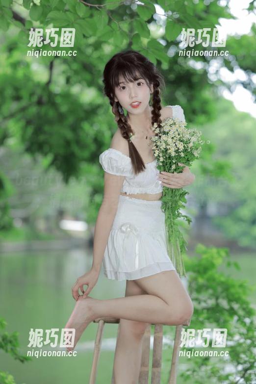 beautyleg - Vevi的御姐风格作品合集：捕捉时尚与艺术的完美结合.txt
