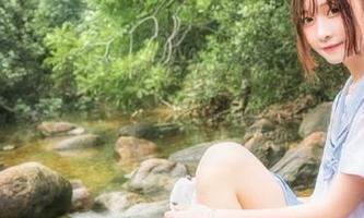 beautyleg – 细腻旗袍映衬下的小玲写真，照片传递出别样的优雅气质.txt