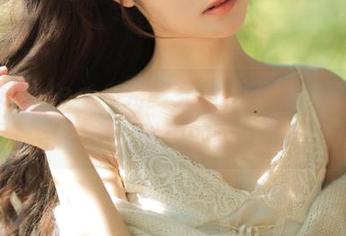 beautyleg – 光影交错，王郁文高跟鞋写真带你走进时尚的独特世界.txt