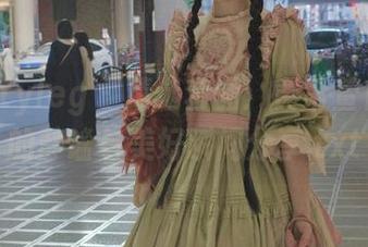 beautyleg – 精选套图：黄苇萱日常中的静谧与美好瞬间分享.txt
