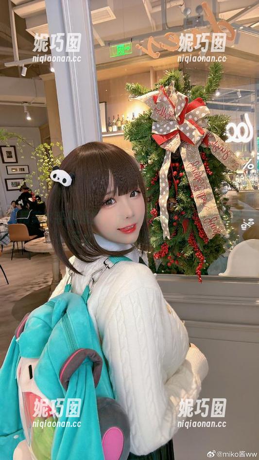 精美水手服造型，miko酱ww写真原图揭示女孩的梦幻魅力.txt