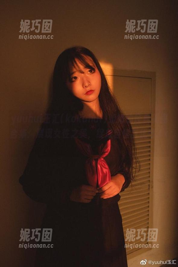 yuuhui玉汇(kokuhui)姐姐的经典美图合集：展现女性之美，绽放自信与优雅.txt