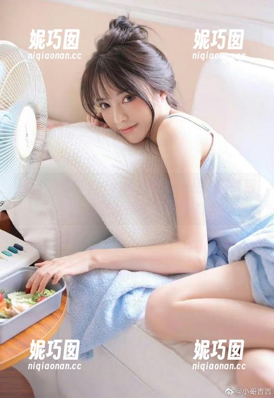 丽柜 - 共享yuleba的皮衣作品，探索别具一格的时尚摄影资源.txt