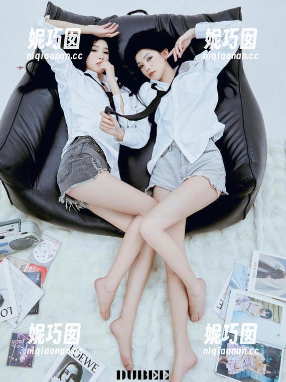 丽柜 - 安安的吊带私拍系列：捕捉每一个瞬间，展现真实自我的写真艺术.txt