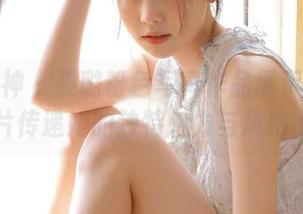 克拉女神 – 姜璐粉色写真作品展示：高清图片传递她的独特魅力与风格.txt