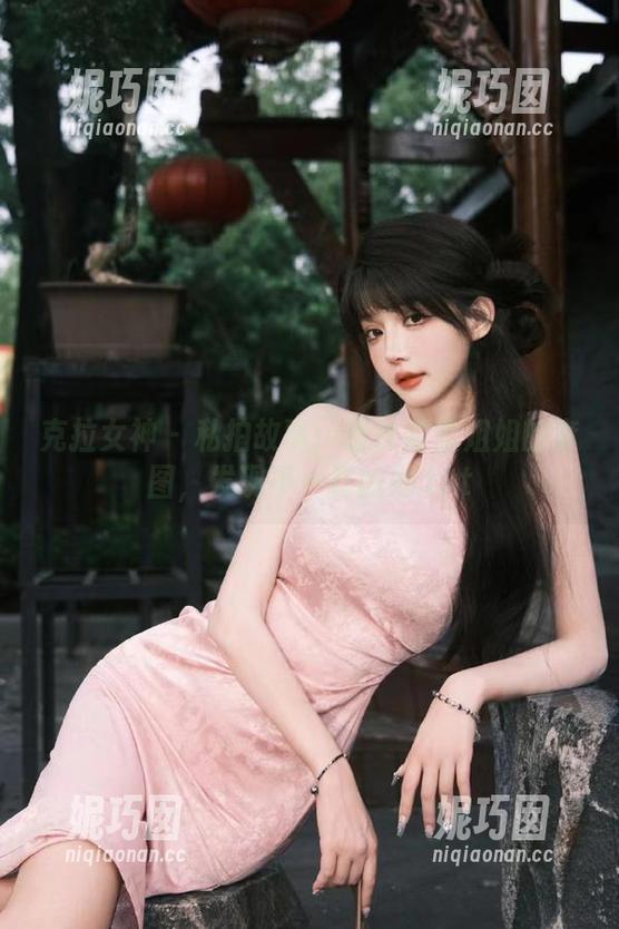 克拉女神 - 私拍故事：透过孟君姐姐的套图，发现不一样的她.txt