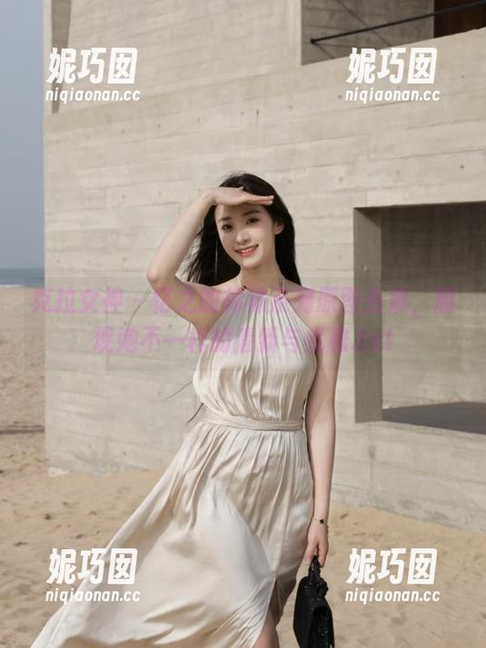 克拉女神 - 忆之的棉袜系列原图合集，展现她不一样的清新与优雅.txt