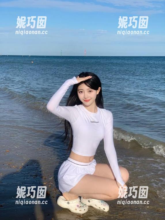 兔玩映画精选合集：教室里的南小鸟，发掘校园之美的精彩作品.txt