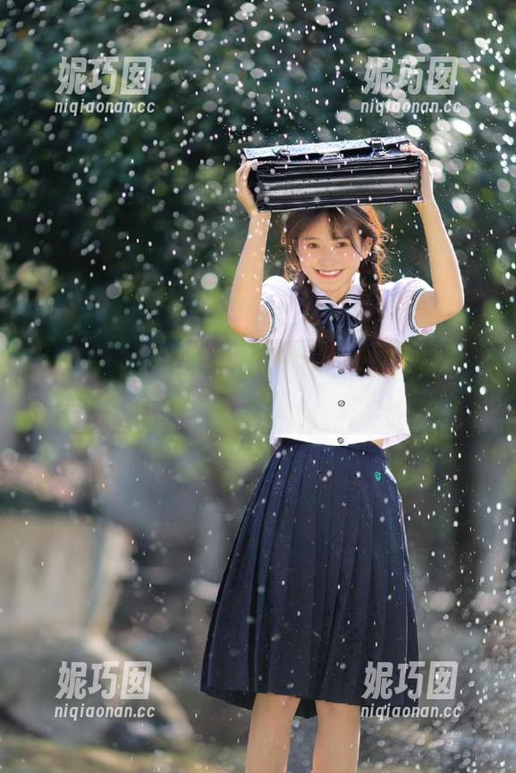小羊蕾姆写真展：兔玩映画原图带你领略纯真魅力.txt