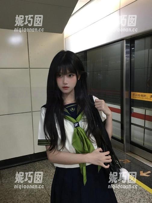 免费欣赏兔玩映画短发女孩美图，绝对让你大饱眼福！.txt