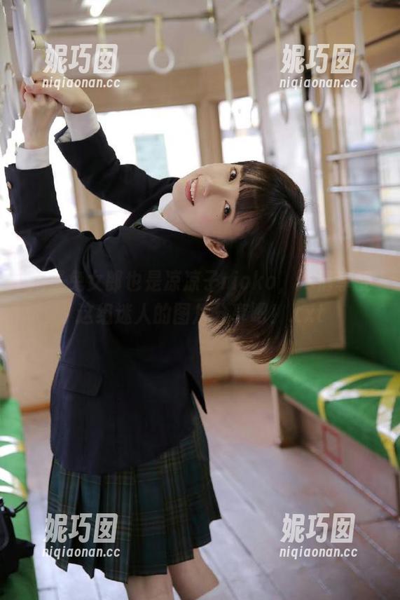 她是兔女郎也是凉凉子rioko，尽情享受这组迷人的图片分享吧！.txt