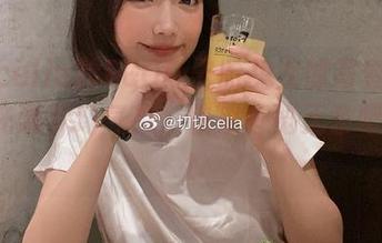 切切celia的FGO斯卡哈兔女郎写真集原图，充满梦幻气息，快来一览无余吧！.txt