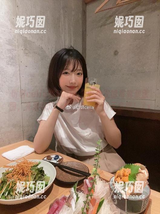 切切celia的FGO斯卡哈兔女郎写真集原图，充满梦幻气息，快来一览无余吧！.txt