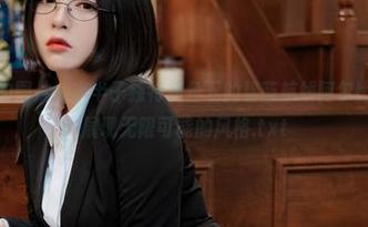 最新发布的图片：半半子独特视角下的碧蓝航线阿尔比恩旗袍，展现无限可能的风格.txt