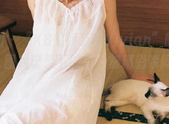 嗲囡囡 – “K8傲娇萌萌Vivian”的户外写真，图片记录下的每一刻精彩瞬间！.txt