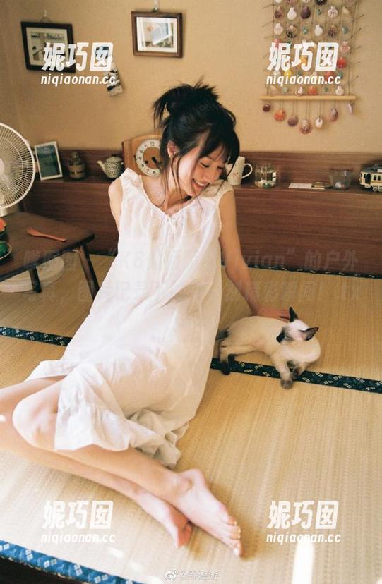 嗲囡囡 - “K8傲娇萌萌Vivian”的户外写真，图片记录下的每一刻精彩瞬间！.txt