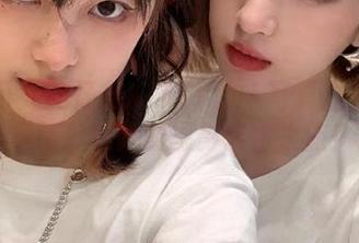 嗲囡囡 – 施忆佳KITTY双人写真集资源盛典，尽情享受她的摄影艺术之旅！.txt