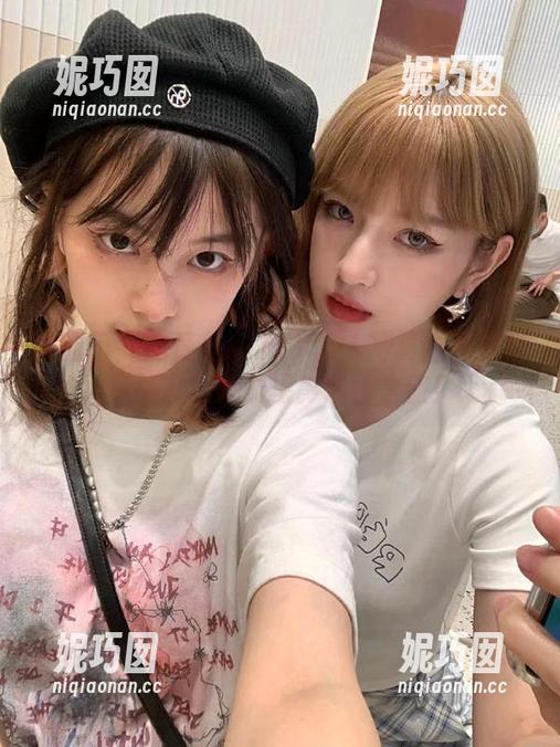 嗲囡囡 - 施忆佳KITTY双人写真集资源盛典，尽情享受她的摄影艺术之旅！.txt