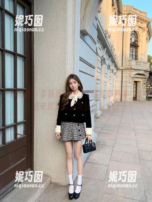 嗲囡囡 - 李筱乔jo白色灵感尽情展现，欢迎来欣赏作品集分享！.txt