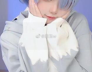 梦幻般的墨玉M：玛修女仆主题下的写真作品集与原图.txt