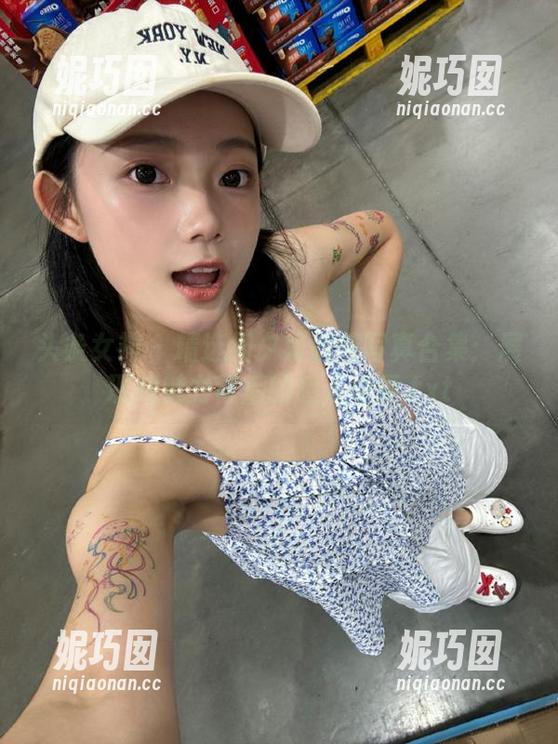 头条女神 - 精选周夕爱剧情写真合集：展现她魅力背后的感人故事.txt