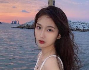 微密圈 – 奈斯希希运动尽在高清图册，感知每一帧中的力量与艺术.txt