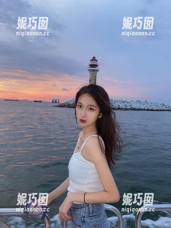 微密圈 - 奈斯希希运动尽在高清图册，感知每一帧中的力量与艺术.txt