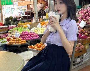 微密圈 – 细数奔跑的晶骡儿的皮衣蕾丝美图：美丽与勇气的照片结合.txt