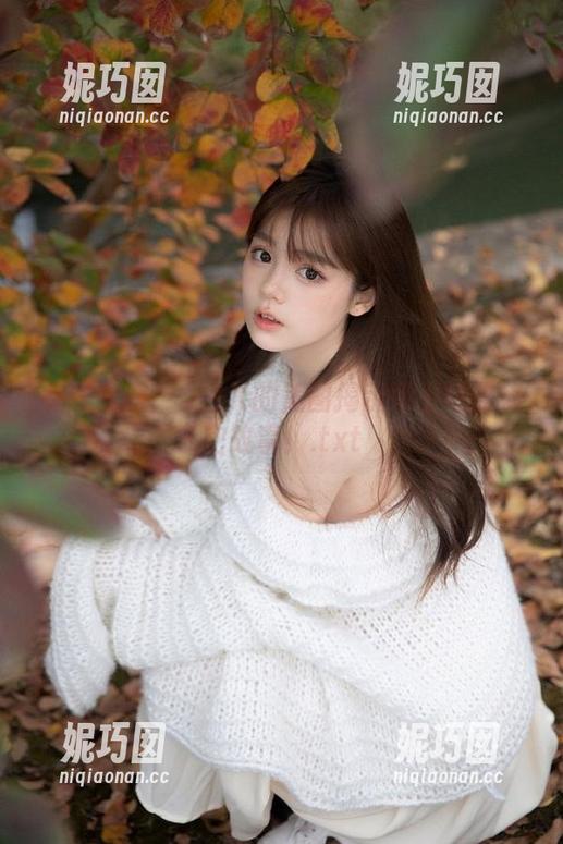 在线震撼：女主K的美图揭示她上司的秘密故事！.txt