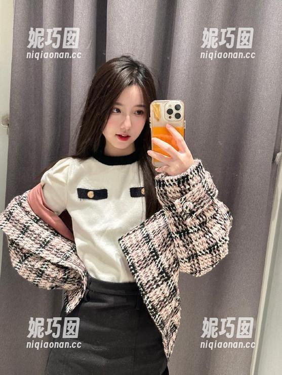 微密圈 - 在线欣赏奶宝妹纸：深夜游泳池里的绝美瞬间原图曝光！.txt