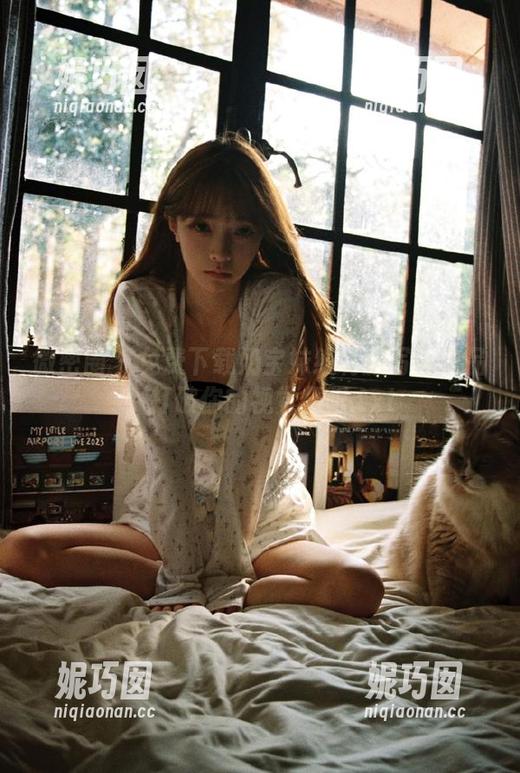微密圈 - 免费下载奶宝妹纸制服写真作品，打破你的视觉极限.txt