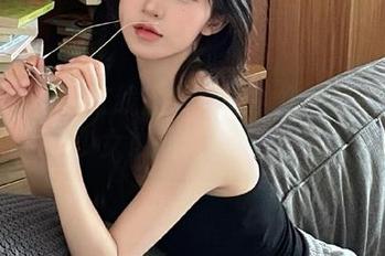 妖精视觉 – 在线解锁妞妞的教室耳语作品，感受少女心的纯真与梦想！.txt