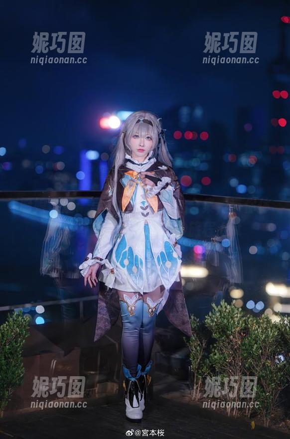 厨娘之魅：宫本樱写真精选合集，带你体验她与美食之间的奇妙旅程.txt