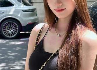 超美写真下载！小和甜酒骑马猎人系列，免费让你拥有.txt