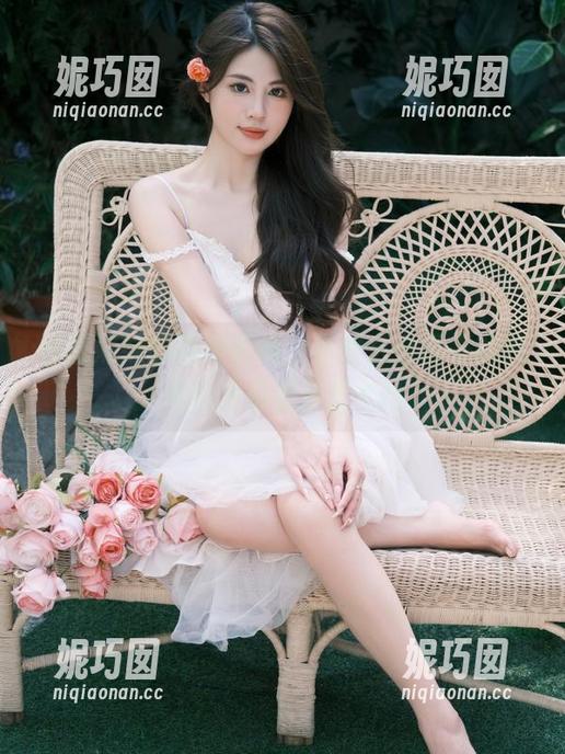 校服妹妹的甜美瞬间，小瑶幺幺带来的独特图库资源分享.txt
