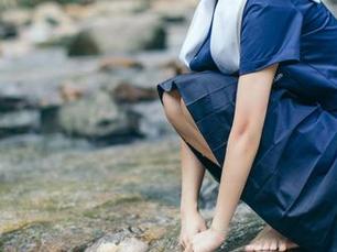 猫系泳衣盛夏绽放，小野妹子w的写真作品带你感受清凉一夏！.txt