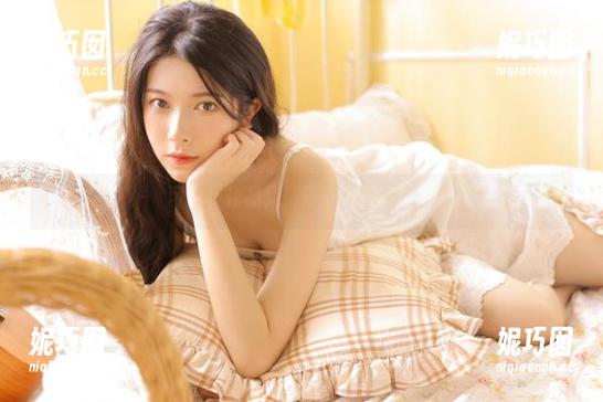 少女秩序 - 晞可白裙作品集：每一张原图都是一段故事.txt