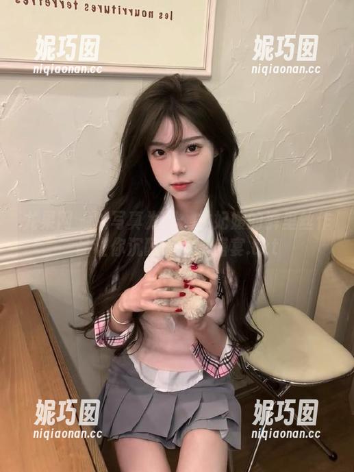 尤果网 - 以写真为媒：林妃媛的裤里丝作品让你沉醉于视觉盛宴.txt