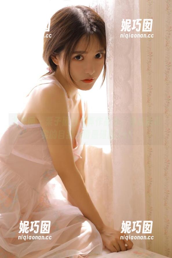 尤果网 - 栗子黑白写真作品集：寻找最真实的自我与情感碰撞.txt