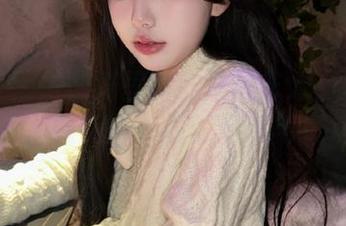 尤果网 – 发现绮里嘉的浴室艺术：写真资源合集，感受她多面的风格与气质.txt