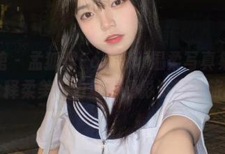尤物馆 – 孟狐狸FoxYini温柔写真集，完美诠释柔美与力量的摄影资源之旅.txt