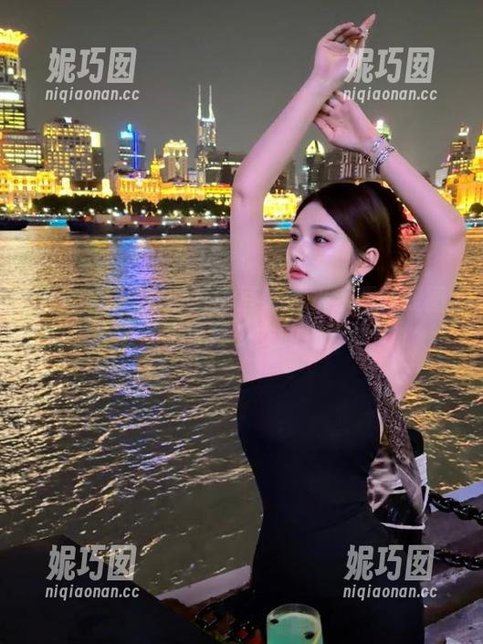 尤蜜荟 - 精选Mila豆嘟嘟水手服在线图集，带您体验可爱少女的海洋梦！.txt