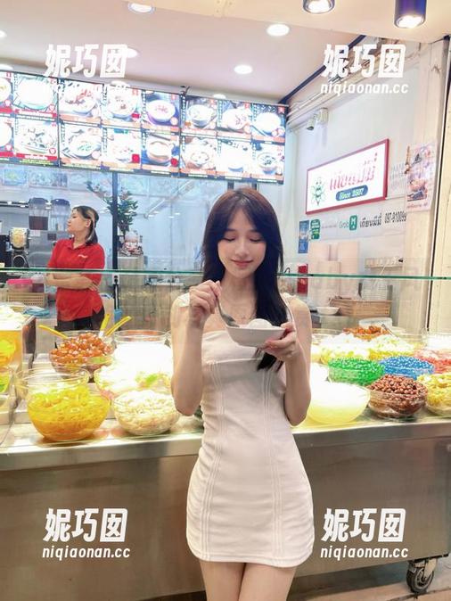 尤蜜荟 - 精美分享！樱小白baby女王风格的原创写真原图欣赏.txt