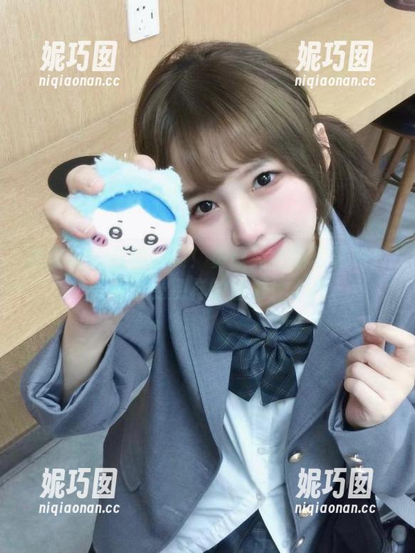 尤蜜荟 - 白丝解锁！黄歆苑全新写真照片带你感受别样的魅力！.txt