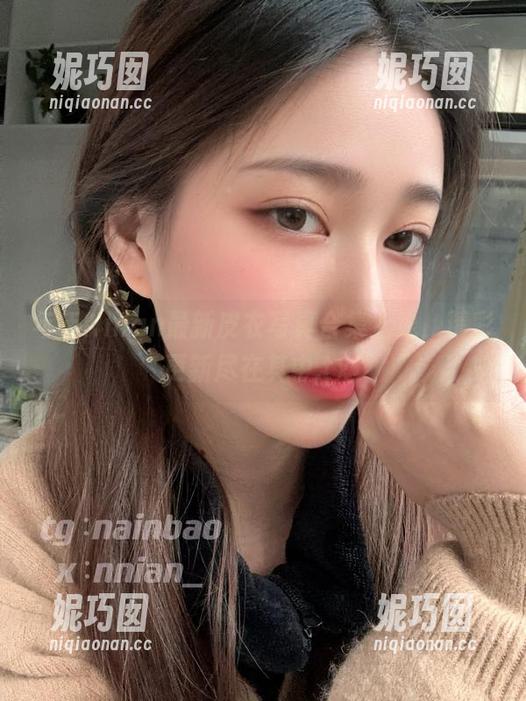 年年Nnian最新皮衣写真合集上线，精彩更新尽在其中.txt