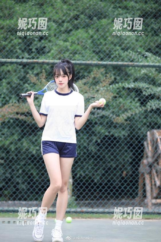 图集更新！雪女太太+雪女跑车兔女郎，抱走莫子回归时尚巅峰.txt