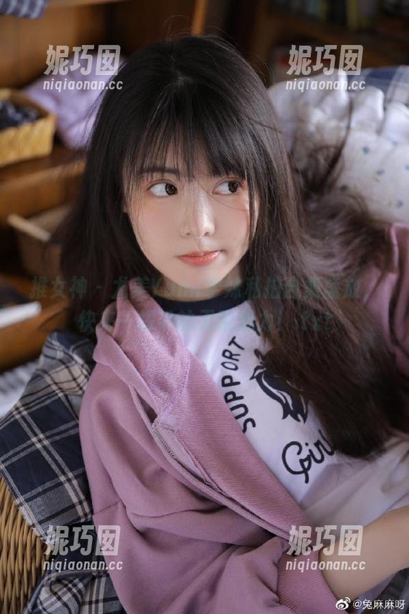 推女神 - 尤美Yumi学妹私拍合集盛放，快来一探她的无限魅力！.txt