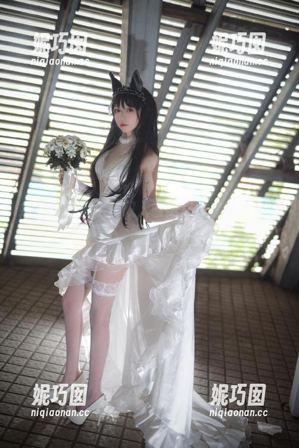 推女神 - 施忆佳双人唯美写真套图：分享瞬间，传递真爱.txt