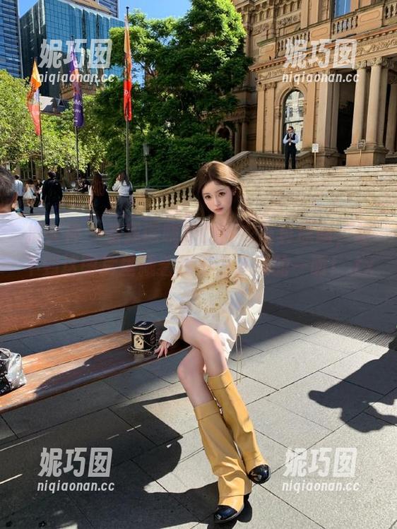 推女神 - 看我谭晓彤的内衣写真原图，想不到这图片里藏着我不为人知的一面！.txt